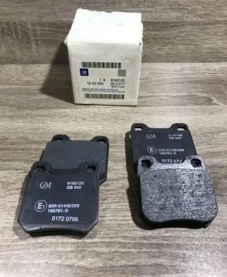 Opel Omega B2 Brake pads (rear) 9192125 1605005