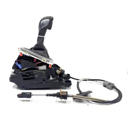 Ford Fusion II Gear shifter/selector GC62A