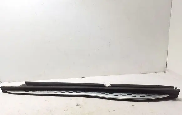 Mercedes-Benz GLC C254 Sill A25469800800