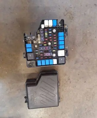 Hyundai Santa Fe Fuse box set