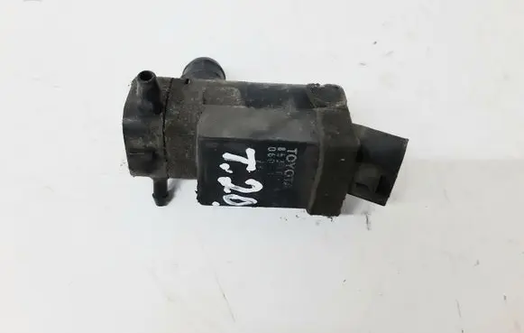 Toyota Corolla Verso E121 Windscreen/windshield washer pump 8533044010