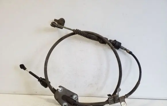 Mitsubishi L200 Gear shift cable linkage 