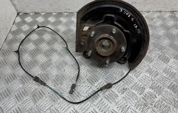 Nissan Juke I F15 Front wheel hub 41151JD01A 400141KK0A
