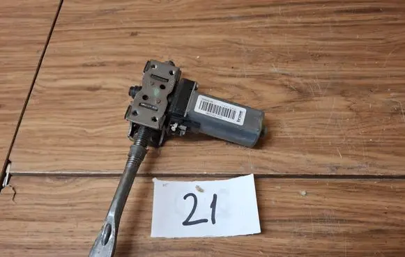 Mercedes-Benz GLE (W166 - C292) Seat adjustment motor 960562-105 960562