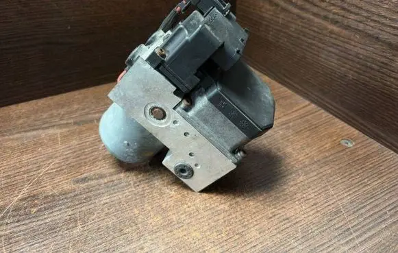 Renault Mascott ABS Pump 0265219540 5010457887 0273004985