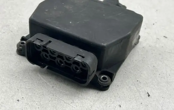 Volkswagen Touran I Turbo solenoid valve 6Q0906625