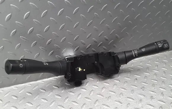 Nissan Note (E12) Wiper turn signal indicator stalk/switch 255601HA4A 10093306 90790PJM00188