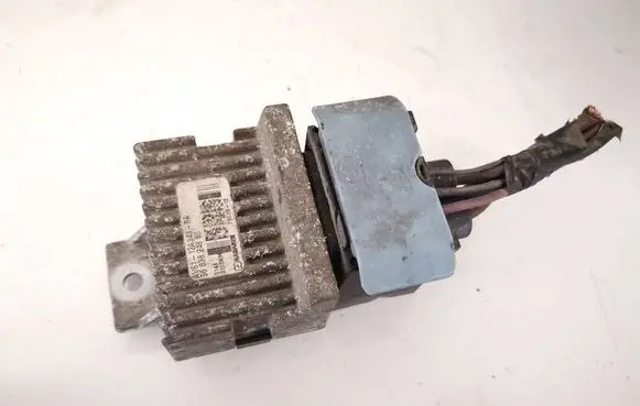 Jaguar XF Glow plug pre-heat relay AV6112A343BA