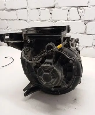 Ford Ranger Heater fan/blower 3UR83A