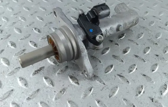 Volkswagen PASSAT B8 USA Master brake cylinder 1K1614019AH 1K1614019S 1K1614019N