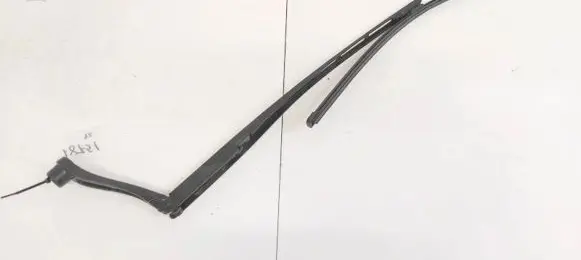 Citroen C5 Front wiper blade arm