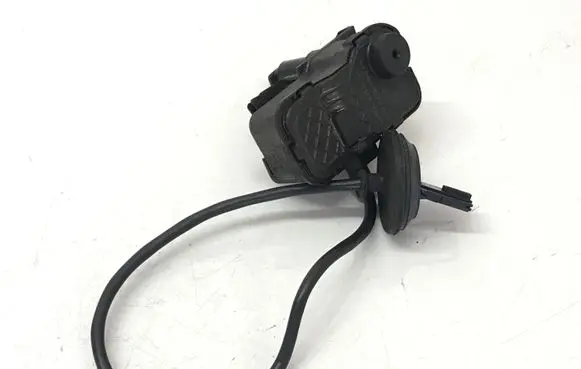 Volkswagen Polo V 6R Fuel tank cap lock 6R0810773D