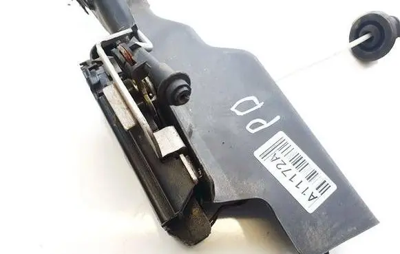 Audi A4 S4 B6 8E 8H Front door lock 8E0837350