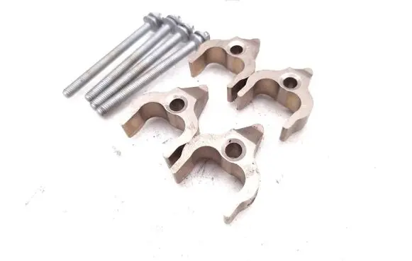 BMW 3 E90 E91 Fuel Injector clamp holder 