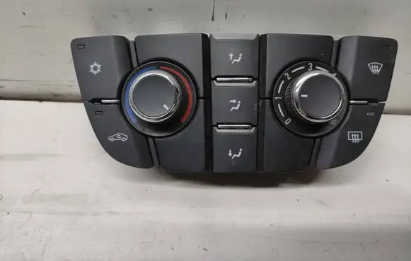 Opel Astra J Climate control unit 13435154