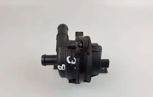 Alfa Romeo Stelvio Electric auxiliary coolant/water pump 00505528600