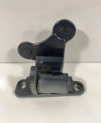 Mercedes-Benz E W212 Rear door lower hinge A047058