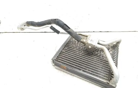 Air conditioning (A/C) radiator (interior)