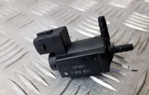 BMW 5 F10 F11 Turbo solenoid valve 7810831