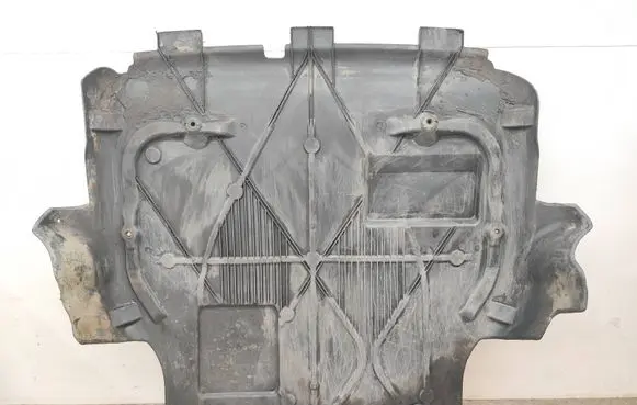 Volkswagen Transporter - Caravelle T5 Engine splash shield/under tray 7E0805685A