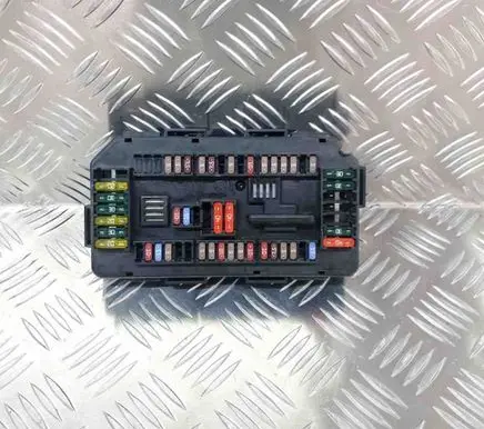 BMW 4 F32 F33 Fuse box set 19451000001 9337879