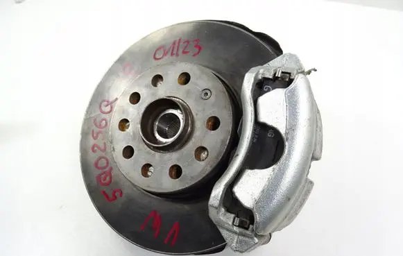 Audi A3 S3 8V Front wheel hub spindle knuckle 5Q0256Q