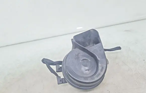Mercedes-Benz R W251 Horn signal 703881165