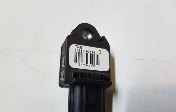 Lexus IS 220D-250-350 Airbag deployment crash/impact sensor 8983102020