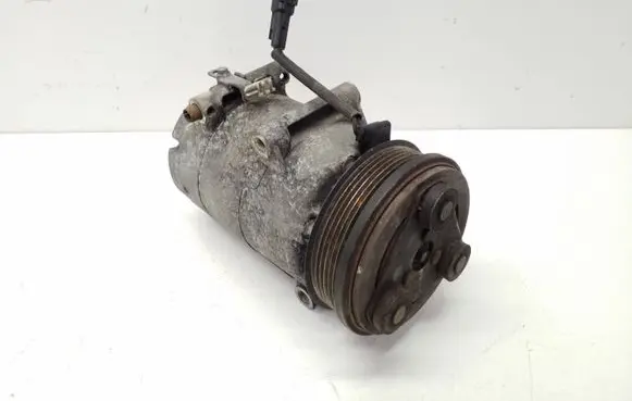 Ford Kuga I Air conditioning (A/C) compressor (pump)