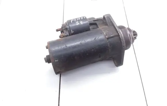 Volkswagen PASSAT B3 Starter motor 1005821744