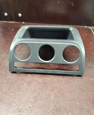 Volkswagen Golf Plus Climate control/heater control trim 5M0819422