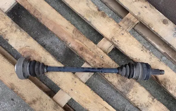 BMW 3 E90 E91 Rear driveshaft 7533446