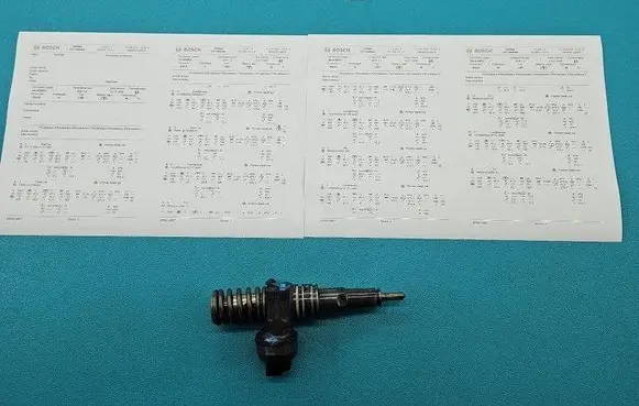 Fuel injector