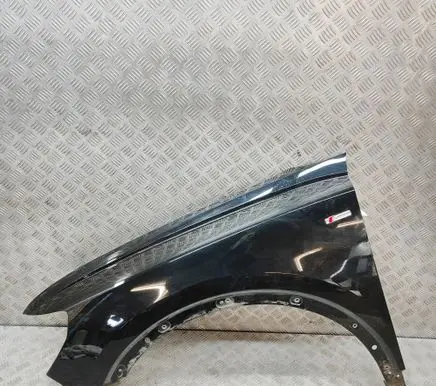Audi Q3 F3 Fender 83A821469 83A821467