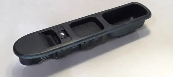 Peugeot 307 Electric window control switch 11561532621 532625