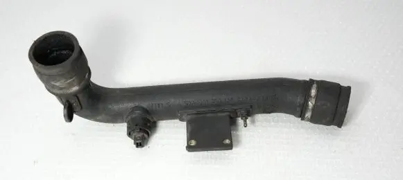 Audi A6 S6 C5 4B Air intake hose/pipe 8D0145840A