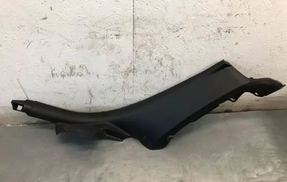 Audi A3 S3 8V Other sill/pillar trim element 8V4867768B