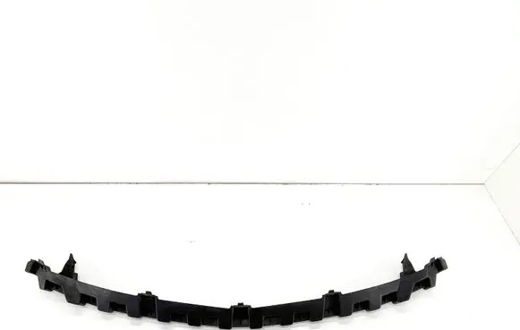 Mercedes-Benz C W204 Front bumper mounting bracket A2048852765