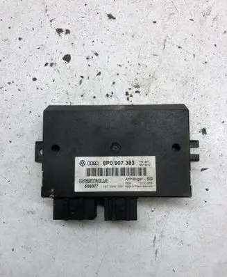 Audi A3 S3 8P Tow bar trailer control unit/module 8P0907383