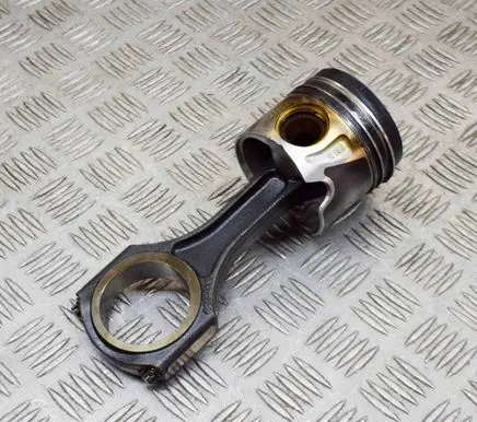 Mercedes-Benz Sprinter W906 Piston A6460300220 A6460300917
