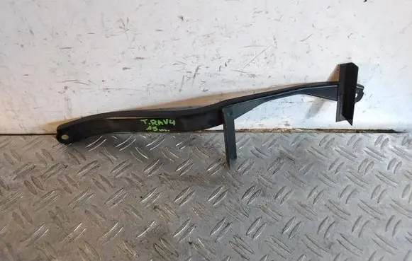 Toyota RAV 4 (XA40) Battery bracket 