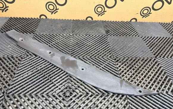Porsche Cayenne (92A) Fender end trim 7P5854778