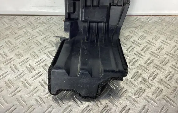 Lexus RX 450H Intercooler air guide/duct channel 5329248010
