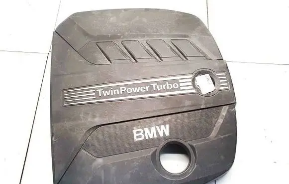 BMW 5 F10 F11 Engine cover (trim) 13718510475 11252010