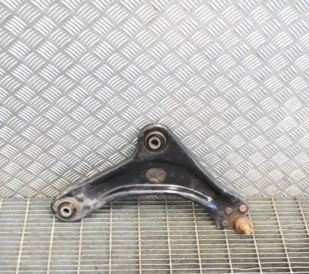 Citroen C3 Front lower control arm/wishbone