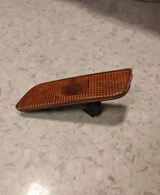 Volvo S80 Front bumper turn signal 149141