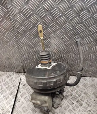 Volvo V70 Brake booster 8646009