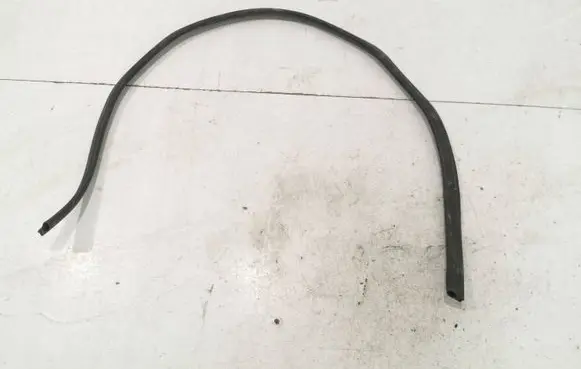 Mercedes-Benz E W213 Engine compartment rubber 