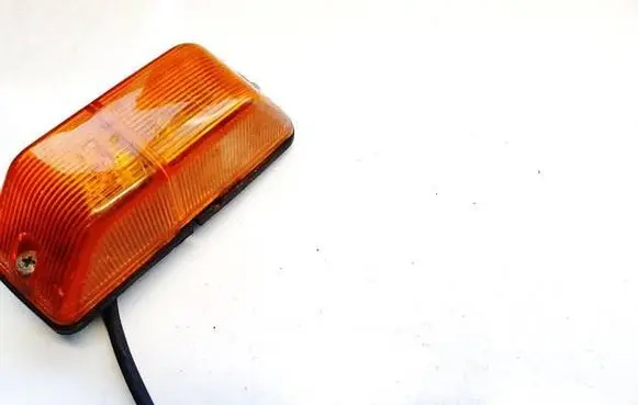 Mercedes-Benz Vito Viano W639 Front fender indicator light 18-b055
