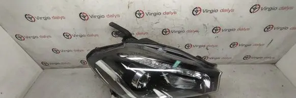 Suzuki SX4 S-Cross Headlight/headlamp 10018738